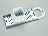 Gefu TRADIZIONE short dumpling cutter with a Gefu plastic slider