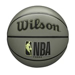 Wilson Ballon de Basketball intérieur/extérieur – Série NBA Forge – Taille 6 – 72,4 cm (Kaki)