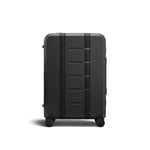 D__b__™ Ramverk Pro Check-in Luggage Medium, Black Out