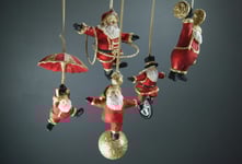 Cirkus tomtar: Balansboll