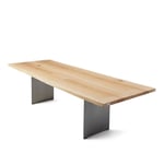 Dk3 - Tree Table, Skiva: Oljad rökt ek, Underrede: Lackerat borstat stål, 270 x 100 cm