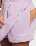 Nike Breezy Mid-Rize Skirt w/ bollfickor Purple Junior (Storlek kläder: M)
