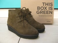 CLARKS DESERT BOOTS 5.5 COLLECTION CHUKKA dark olive suede ANKLE wedge laces