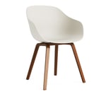 HAY - AAC222 Chair WB Lacq Walnut Base Melange Cream 2.0 Shell - Matstolar - Hee Welling - Beige - Trä/Plast