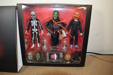 GENUINE Neca HALLOWEEN III SEASON OF THE WITCH Set of 3 Clothed Action Figures 