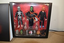 GENUINE Neca HALLOWEEN III SEASON OF THE WITCH Set of 3 Clothed Action Figures