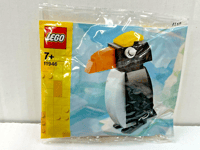 Lego 11946 CREATOR: Penguin Polybag Set - Brand New & Sealed - Retired Polybag