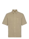 Filippa K M. Owen Tencel Shirt Kortärmad Skjorta Grön [Color: SAGE GREEN ][Sex: Men ][Sizes: 46 ]