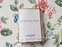NEW ⭐️⭐️LA VIE EST BELLE ~ LANCOME⭐️⭐️EAU DE PARFUM⭐️⭐️1.5mll Perfume Sample