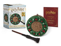 Harry Potter: Hogwarts Christmas Wreath and Wand Set: Lights Up! - Bok fra Outland