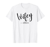 Wifey Est. 2023 Engagement 2023 Wedding Valentine's Day T-Shirt
