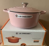 Le Creuset Signature Cast Iron Round Casserole 26cm Sugar Pink Matt (BNIB)