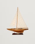 Authentic Models Endeavour Yacht Classic Wood