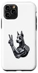 Coque pour iPhone 11 Pro Panneau à main Doberman Robot Dog Cyborg Peace