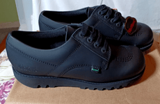 NEW Kickers Unisex Low Core Leather School Shoes, Black UK 6/EU 39