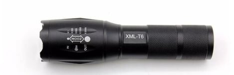 XML-T6 - vattentät ficklampa med 3800 lumen & zoom-effekt