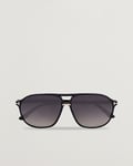Tom Ford Bruce Sunglasses Shiny Black/Gradient Smoke