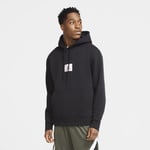 An everyday essential, the Jordan Flight Pullover Hoodie is made from warm, softly knitted French terry. It's embellished with a"Flight"label on chest. Men's Fleece - Black