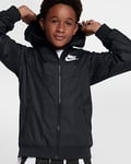 Nike Sportswear Windrunner Ledig hoftelang hettejakke til store barn (gutt)