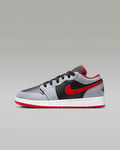 Air Jordan 1 Low Older Kids' Shoes