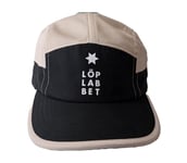 SAYSKY X LÖPLABBET Combat Cap Löparkeps Unisex Black/Beige ONESIZE