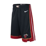Inspired by the authentic NBA shorts, Miami Heat Icon Edition Swingman Nike Shorts feature sweat-wicking, double-knit fabric, with design details that match your team's on-court look. OIder Kids' - Black