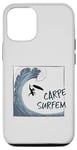 Coque pour iPhone 15 Carpe Surfem ! Saisis la grosse vague ! Wipeout Surf Irony