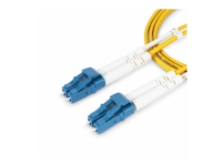 StarTech.com 5m (16.4ft) LC to LC (UPC) OS2 Single Mode Duplex Fiber Optic Cable, 9/125µm, Laser Optimized, 10G, Bend Insensitive, Low Insertion Loss - LSZH Fiber Patch Cord (SMDOS2LCLC5M) - Patch-kabel - LC/UPC enkelläge (hane) till LC/UPC enkelläge (hane) - 5 m - 2 mm - fiberoptisk - duplex - 9 / 125 mikrometer - OS1/OS2 - halogenfri, passiv - gul