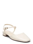 Mango Patent Leather-Effect Slingback Skor Badskor Kräm