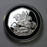 The Commemorative Coin Company ST GEORGE & THE DRAGON Silver Commemorative in Capsule. England, Patron Saint. FOR GOD, ENGLAND, AND SAINT GEORGE