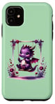 Coque pour iPhone 11 Vert mignon dragon violet se balançant sous des fleurs et des étoiles