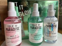 Isle of Paradise Let It Glow 3 Piece Prep , Tan , & Over It Glow Kit Medium set