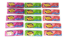 Wrigley's Hubba Bubba Bubble Gum Mix 5 Flavours 5X Strawberry 5X Apple 5X Orginal - Total 15 Packs / Total 75 Pieces of Gum