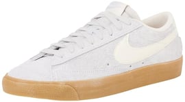 NIKE Femme Blazer Low '77 Vintage Sneaker, Football Gris Clair Ivoire Caoutchouc Marron Clair, 40 EU