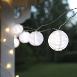 LED slinga vit med 10 stycken risbollar