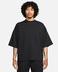 Nike Sportswear Tech Fleece Re-Imagined Men's Oversized Short-Sleeve Sweatshirt