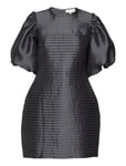 Malina Cleo Dress Svart