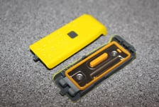 002-KU67-240 BATTERY COVER  YELLOW FOR NIKON COOLPIX S31 BRAND NEW GENUINE UK