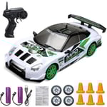 2.4G Drift Fjärrstyrd Bil 4WD RC Drift Bil Leksak Fjärrstyrd GTR Modell AE86 Fordon Fjärrstyrd Racing Bil Leksak Barnpresent White graffiti racing model