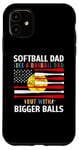 Coque pour iPhone 11 Définition Softball Dad Like A Baseball Dad sur le dos