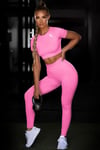 <![CDATA[Sporty Seamless Solid Set - Catchy Pink - M]]>