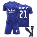 Barn / vuxen 21 22 World Cup Real Madrid fotbollströja på set C RODRYGO-21 28#