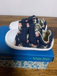 Clarks Tiny Pebble Canvas First Shoe Size 2 F