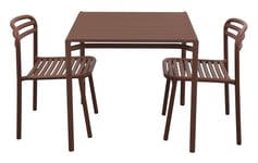 Cane-Line - Bliss Matgrupp - Bord 80x80 cm + 2 st Stolar Desert Red