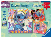 Ravensburger - Puzzle pour enfants - 3x49 pièces - Jouer toute la journée / Disney Stitch - Dès 5 ans - Puzzle de qualité supérieure - 3 posters inclus - Aventure - 12001070
