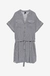 Vero Moda Curve - Skjortklänning vmcBumpy SS Short Shirt Dress - Vit