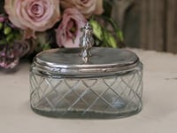 Glasburk med lock