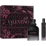 Valentino Herrdofter Uomo Born In Roma IntensePresentförpackning Eau de Parfum Spray Intense 50 ml + Travel Spray Intense 15 ml 65 ml (18.723,00 kr / 1 l)