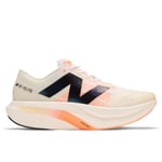 New Balance FuelCell SuperComp Elite V4 Herrskor Stl. 41½ - Lätta och Responsiva Löparskor