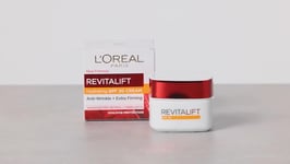 L'Oréal Paris Revitalift Day Cream Face Moisturiser With SPF 30 Refines Protects